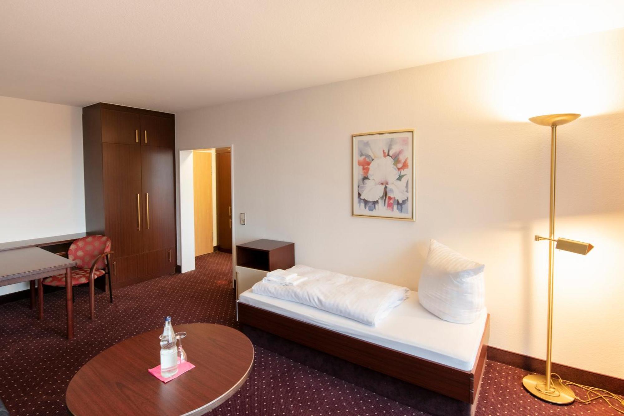 Hotel Im Park Bad Iburg Ruang foto